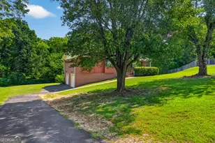 774 Brownwood Cir, Ringgold, GA 30736 - Photo 3