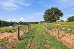 145 Gumlog Grove Rd, Lavonia, GA 30553 - Photo 47