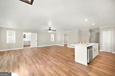 559 Shawnee Circle, Byron, GA 31008 - Photo 13