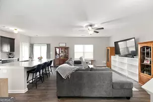 723 Ivy Glen Dr, Perry, GA 31069 - Photo 7