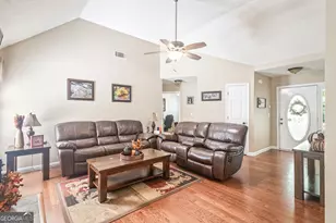 571 Earl North Rd, Newnan, GA 30263 - Photo 3
