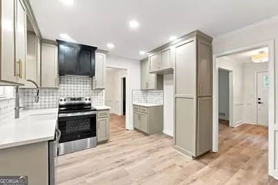 1001 Martin Road, Stone Mountain, GA 30088 - Photo 13
