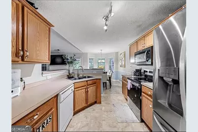 821 Freedom Walk, Locust Grove, GA 30248 - Photo 11