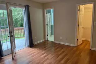 345 Little Creek Dr, Sharpsburg, GA 30277 - Photo 11