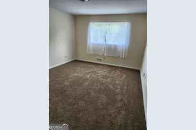 2325 Wexford Drive, College Park, GA 30349 - Photo 7