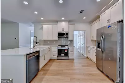 6336 Spring Lake Drive, Flowery Branch, GA 30542 - Photo 25