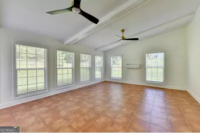 6336 Spring Lake Drive, Flowery Branch, GA 30542 - Photo 35
