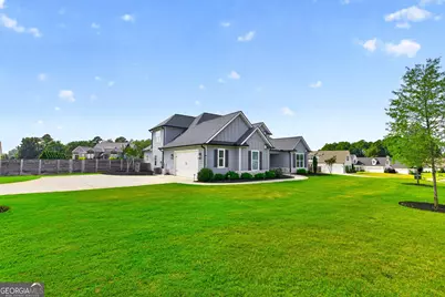 155 Graceton Farms Drive, Senoia, GA 30276 - Photo 5