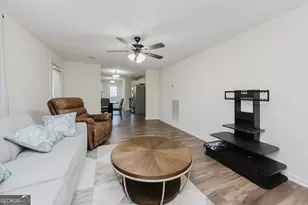 69 Liberty St, Hawkinsville, GA 31036 - Photo 13