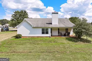 323 Tallassee Ln, Statham, GA 30666 - Photo 3