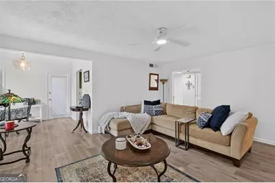 1005 Canyon Point Circle, Roswell, GA 30076 - Photo 3
