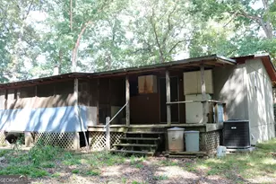 2096 Roy Woods Rd, Comer, GA 30629 - Photo 5