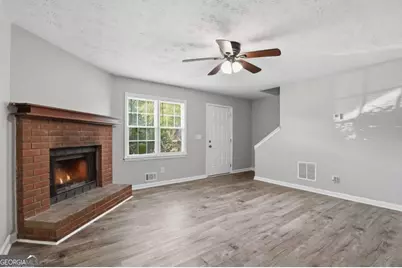 5344 Ridgemere Court, Stone Mountain, GA 30083 - Photo 9