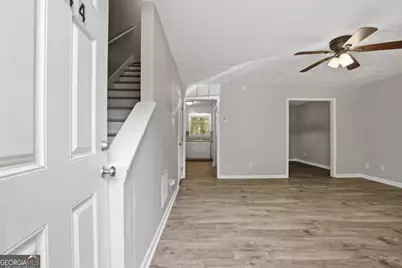 5344 Ridgemere Court, Stone Mountain, GA 30083 - Photo 3