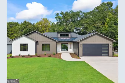 380 Capri Point, Lavonia, GA 30553 - Photo 1