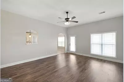 120 Raymond Circle, Warner Robins, GA 31088 - Photo 9
