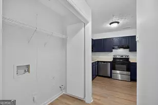 1555 Burnstone Dr, Stone Mountain, GA 30088 - Photo 13