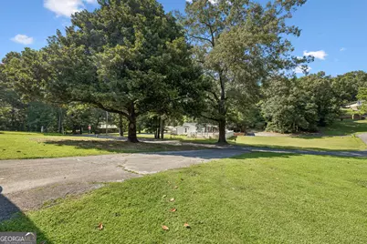 209 Curtis Road, Dalton, GA 30720 - Photo 3