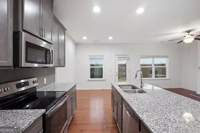 5267 Mill Way, Stone Mountain, GA 30083 - Photo 11