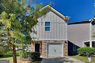 1092 Benfield Ridge W, Conyers, GA 30012 - Photo 1