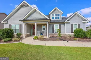275 Graceton Farms Dr, Senoia, GA 30276 - Photo 1