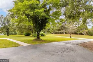532 Bill Watkins Rd, Hoschton, GA 30548 - Photo 13