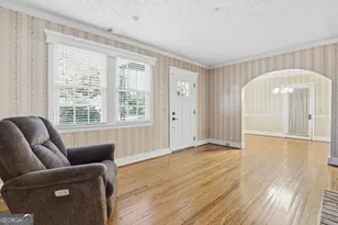 1333 E 52nd St, Savannah, GA 31404 - Photo 5