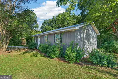152 Allen Memorial Drive SW, Milledgeville, GA 31061 - Photo 3