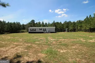 600 Sanderling, Alma, GA 31510 - Photo 1