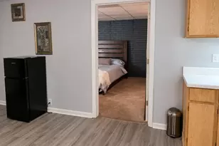 180 Oakwood Cir, Stockbridge, GA 30281 - Photo 21