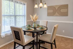 180 Oakwood Cir, Stockbridge, GA 30281 - Photo 3