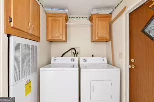535 E 1st St, Midway, GA 31320 - Photo 23