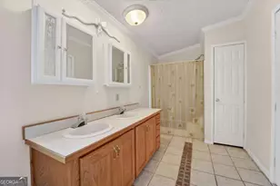 535 E 1st St, Midway, GA 31320 - Photo 17