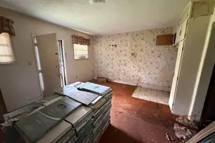 1413 Cathy St, Savannah, GA 31415 - Photo 11