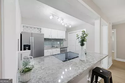 5159 Roswell Road # 1/59, Sandy Springs, GA 30342 - Photo 9