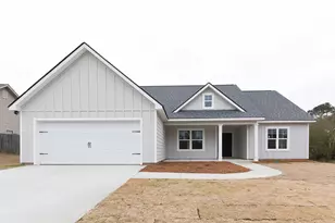 113 Fuller Ct, Grantville, GA 30220 - Photo 1