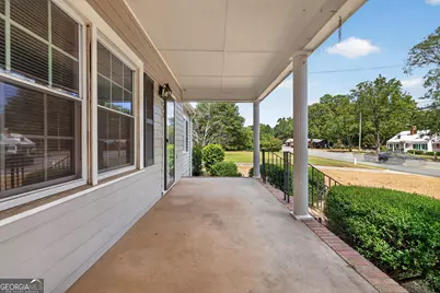 590 Benson Street, Hartwell, GA 30643 - Photo 3