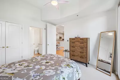 2795 Peachtree Road NE #405, Atlanta, GA 30305 - Photo 17