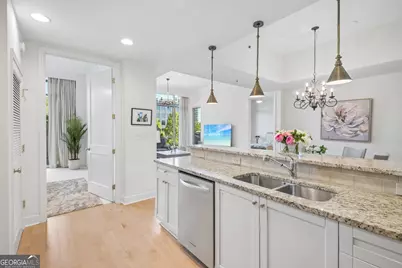 2795 Peachtree Road NE #405, Atlanta, GA 30305 - Photo 9