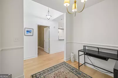 2795 Peachtree Road NE #405, Atlanta, GA 30305 - Photo 19