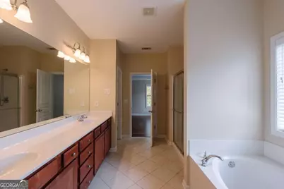 3919 Grand Park Drive, Suwanee, GA 30024 - Photo 43