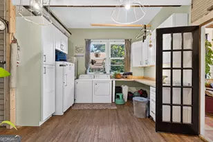 720 Thomaston St, Barnesville, GA 30204 - Photo 29