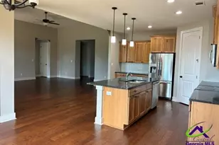 300 Preservation Pkwy, Perry, GA 31069 - Photo 3