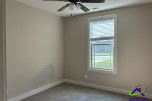 300 Preservation Pkwy, Perry, GA 31069 - Photo 9