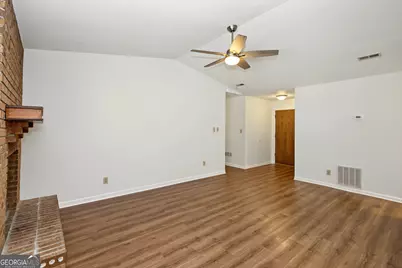 102 Quail Run, Peachtree City, GA 30269 - Photo 7