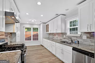 1308 Gates Circle, Atlanta, GA 30316 - Photo 7