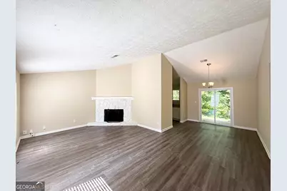 5112 Huxley Road, Stone Mountain, GA 30088 - Photo 3
