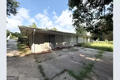 802 Kenilworth Circle, Stone Mountain, GA 30083 - Photo 3