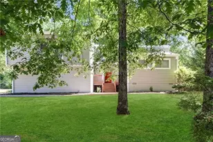 704 Lost Creek Cir, Stone Mountain, GA 30088 - Photo 1