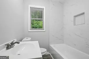 467 Park Valley Dr NW, Atlanta, GA 30318 - Photo 11